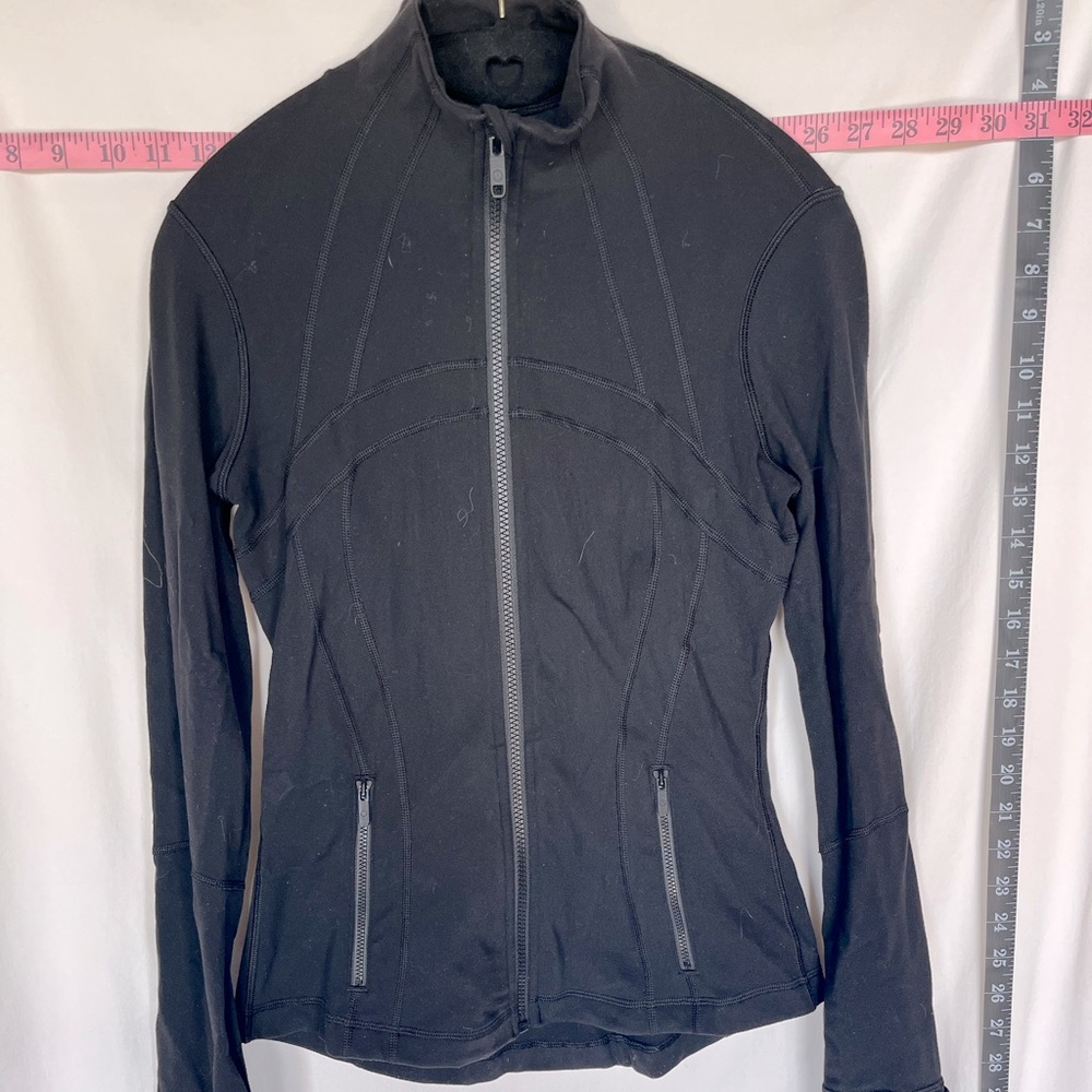 Lululemon zip up jacket yoga running stretch classic